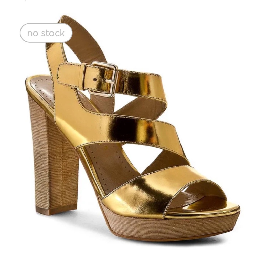 Bruno Premi Italy Specchio Gold Patent Leather Platform Sandal Size 6